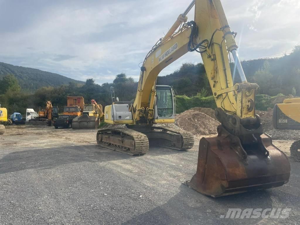 New Holland E 305 大型油圧ショベル12t以上（パワーショベル・ユンボ）