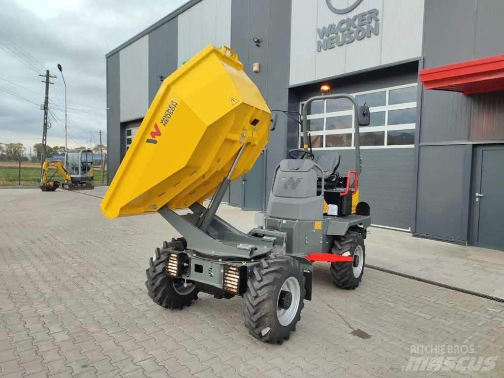 Wacker Neuson DW 20 サイト　ダンプ