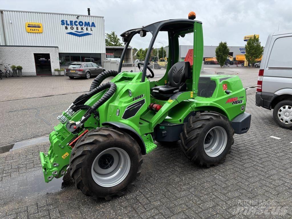 Avant 860i TDL + ホイールローダー・タイヤショベル