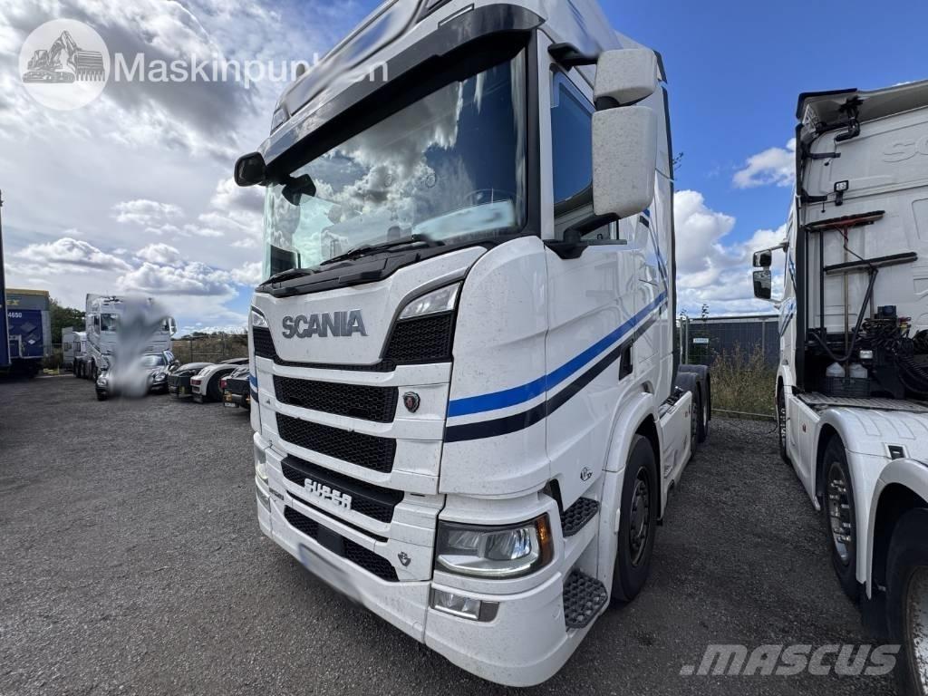 Scania R 520 中古トラクターヘッド | トレーラーヘッド