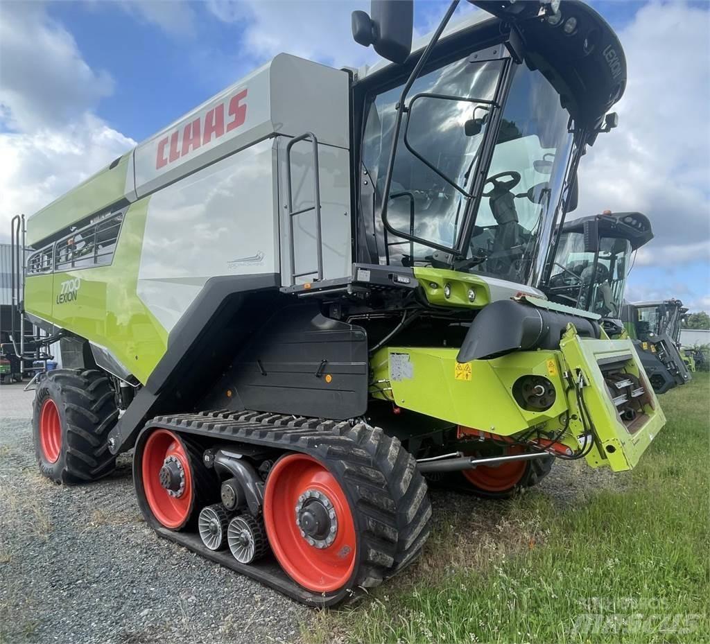 CLAAS 7700 TT コンバイン