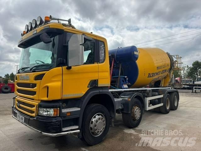 Scania P 410 ミキサー車
