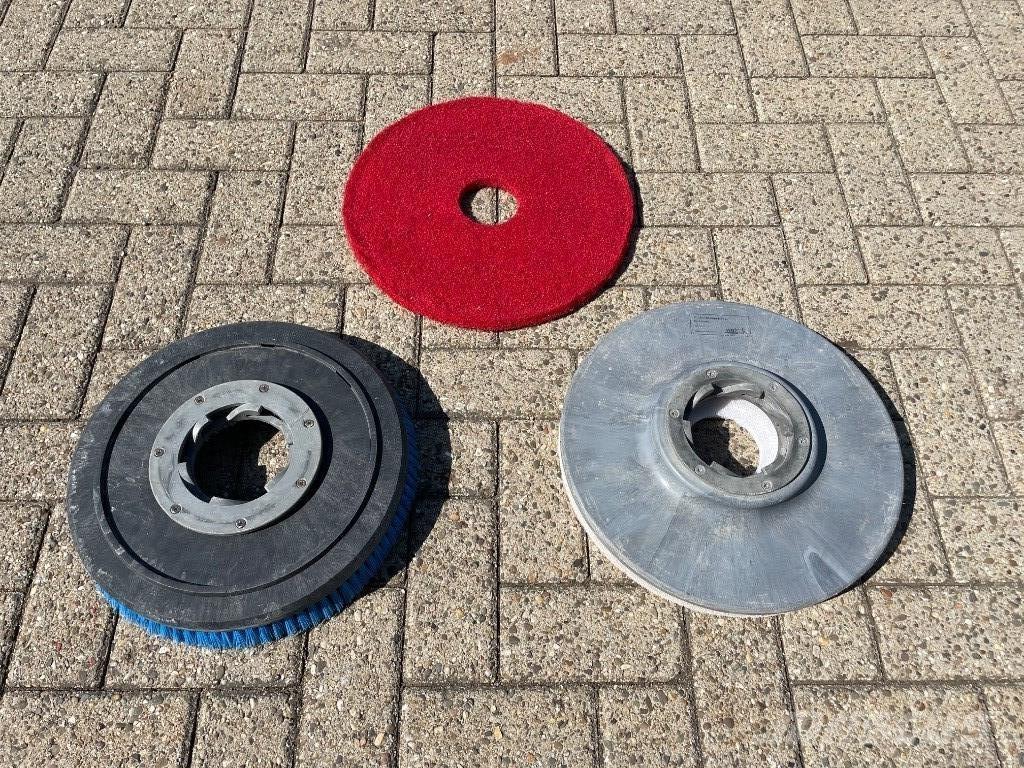 Wetrok Monodisc LS 路面清掃機