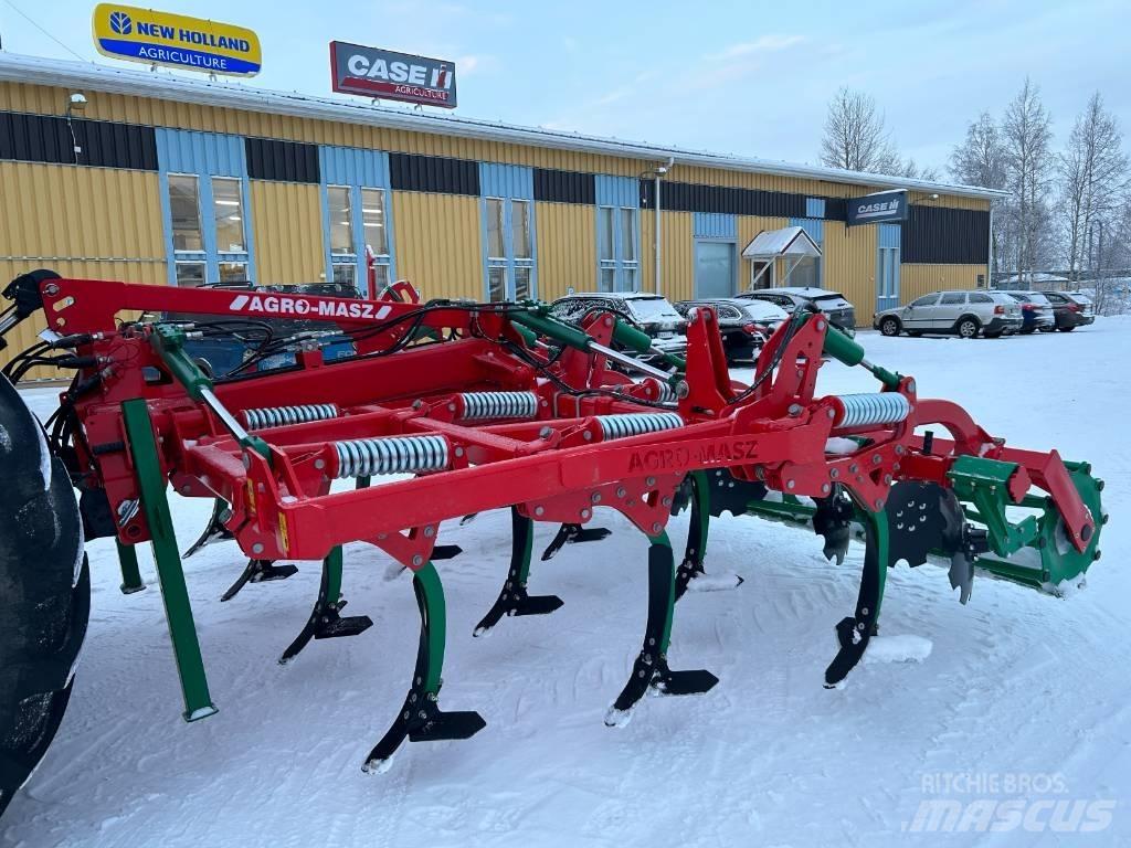 Agro-Masz Runner 40H カルチベーター