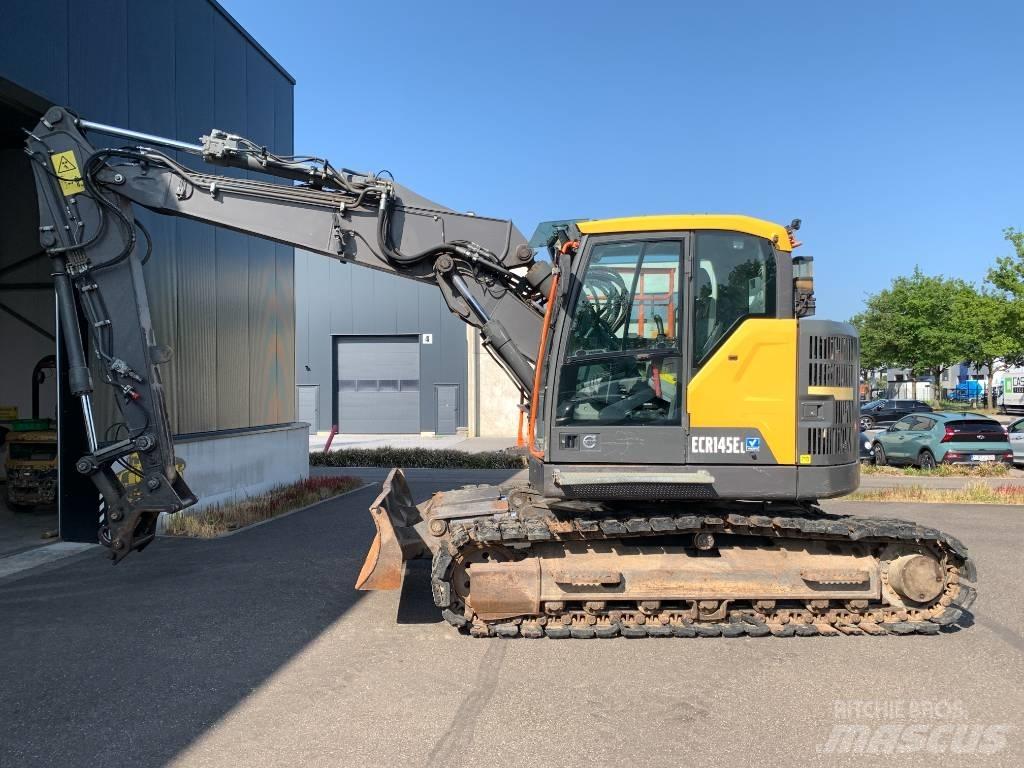 Volvo ECR 145 E 大型油圧ショベル12t以上（パワーショベル・ユンボ）