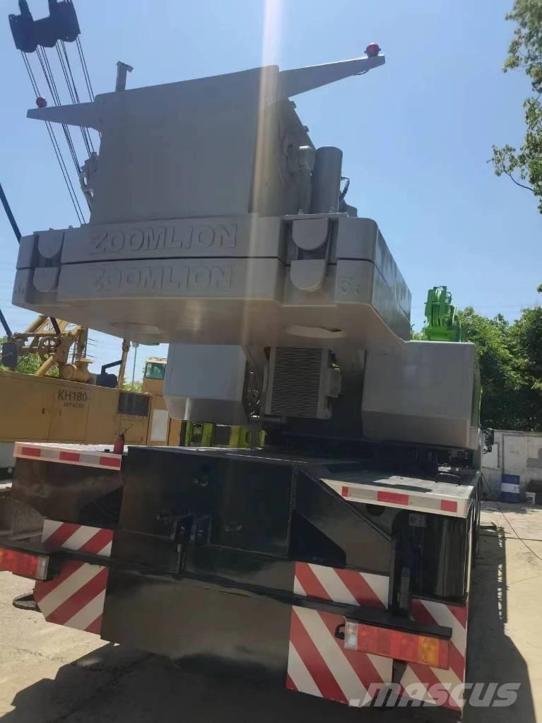 Zoomlion ZVT800 オールテレーンクレーン