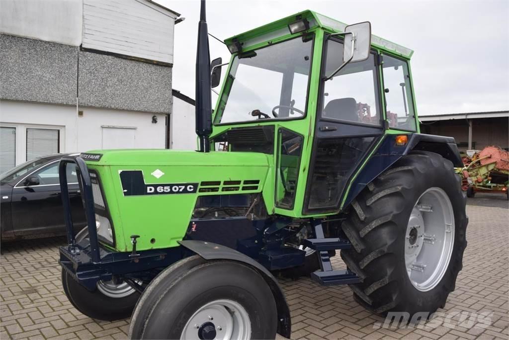 Deutz-Fahr D6507 C トラクター