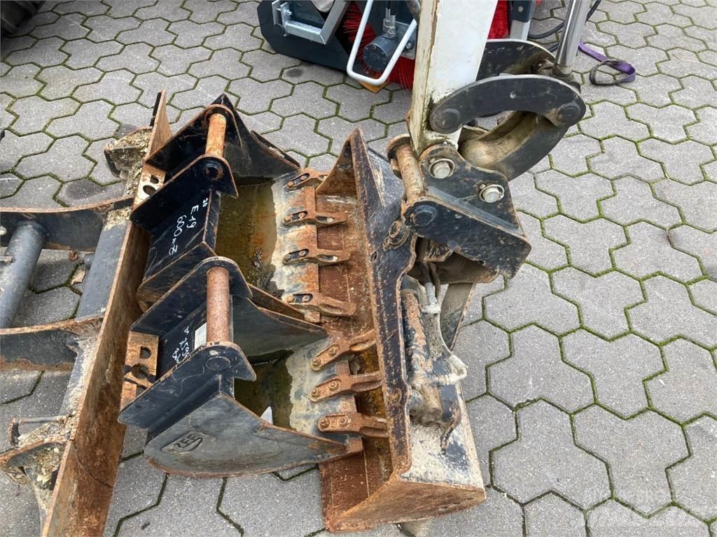 Bobcat E 17 ミニ油圧ショベル 7t以下（ミニユンボ・ミニディガー）