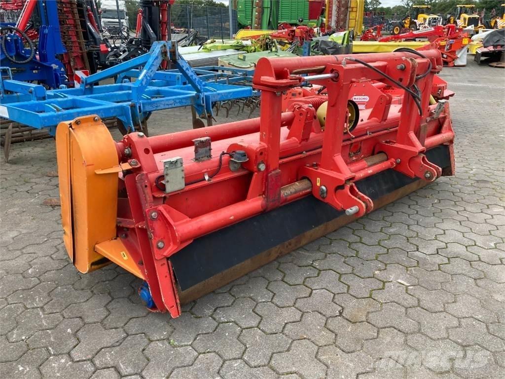 Dücker UM 30 FV その他飼料収穫設備