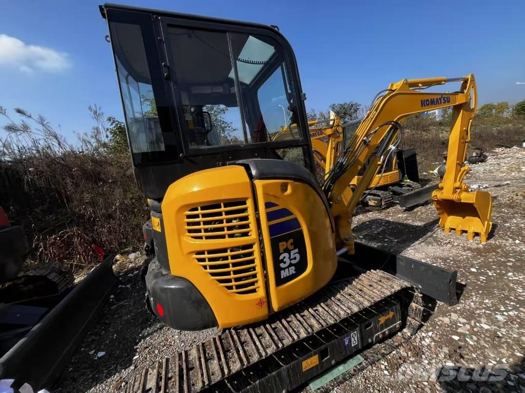 Komatsu PC 35 MR ミニ油圧ショベル 7t以下（ミニユンボ・ミニディガー）