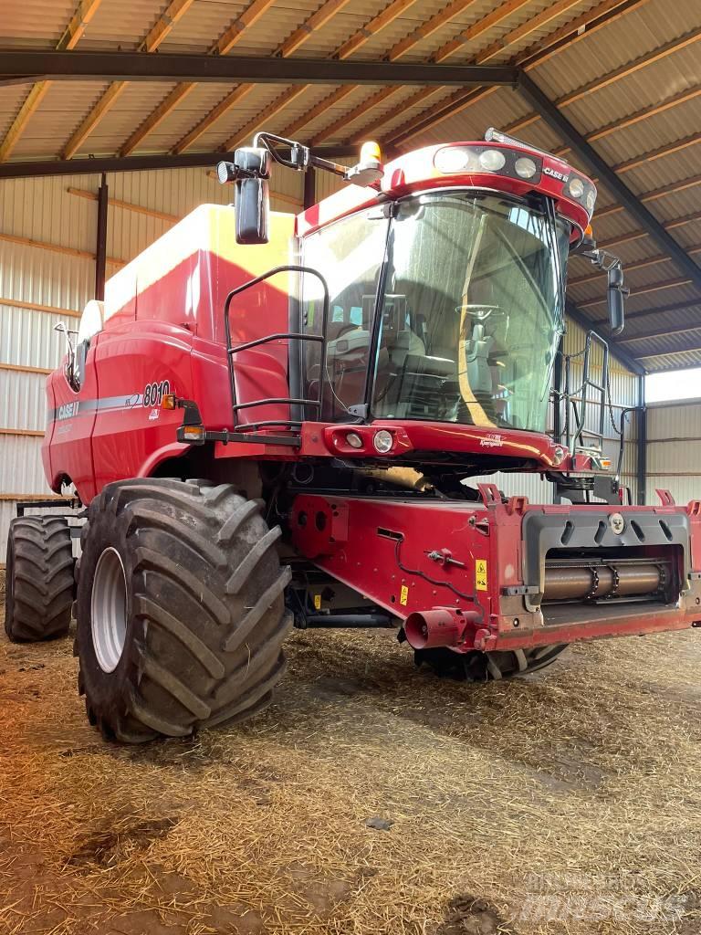 Case IH 8010 コンバイン