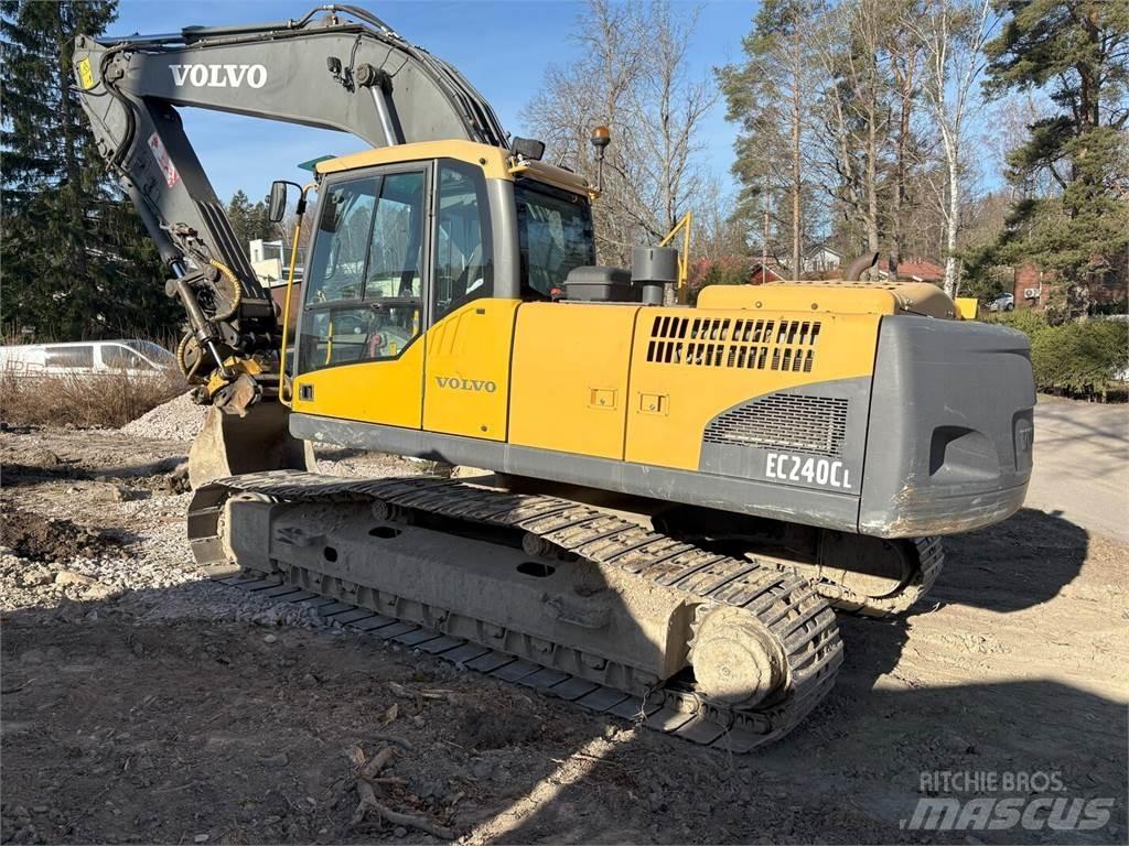 Volvo EC240CL 大型油圧ショベル12t以上（パワーショベル・ユンボ）