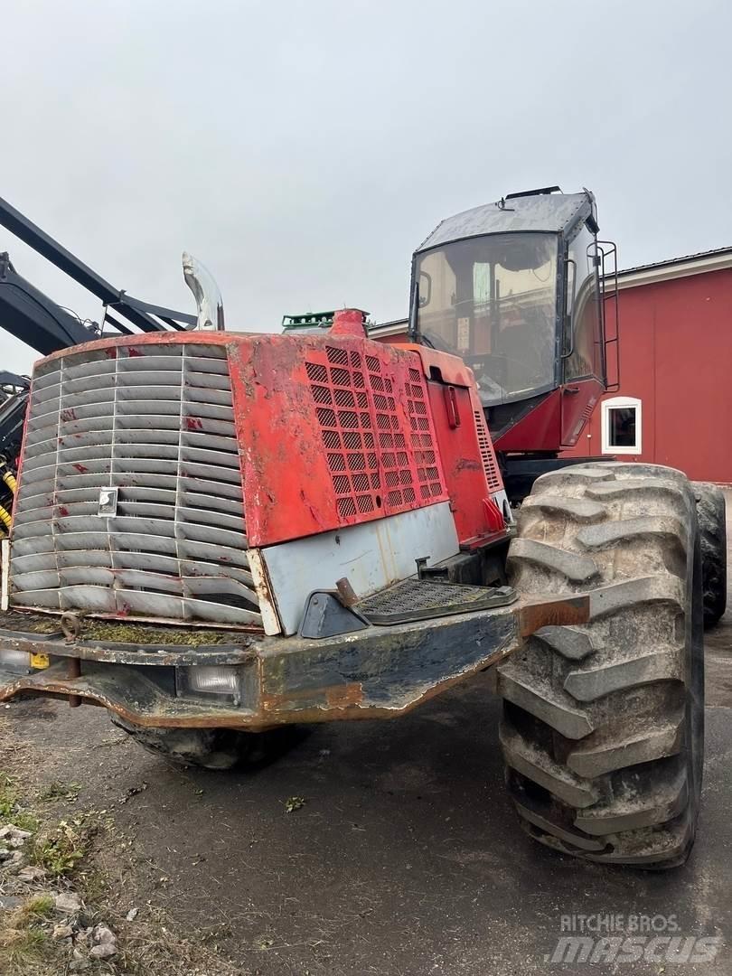 Valmet 921 ハーベスター