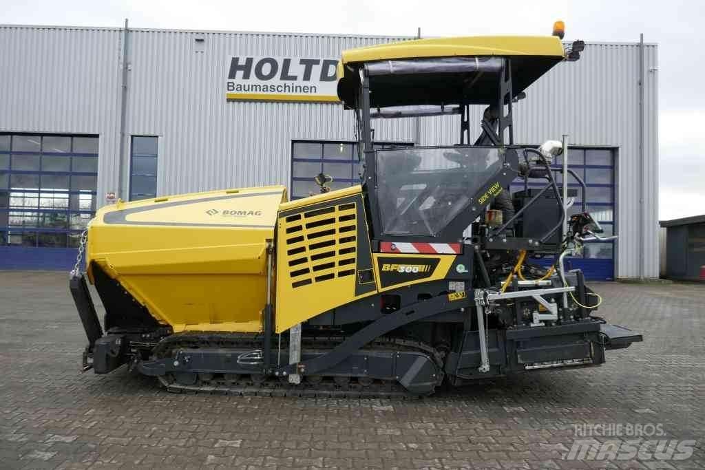 Bomag BF 300 C-2 小型アスファルト機械