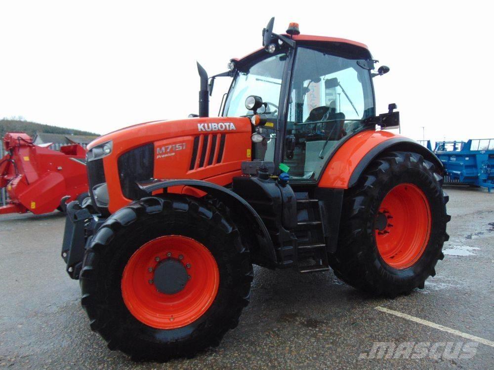 Kubota M 7151 トラクター