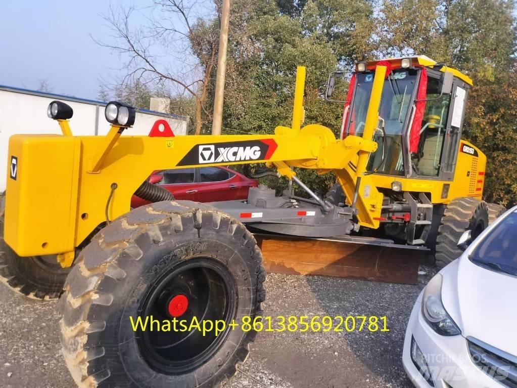XCMG GR2153 モーターグレーダー