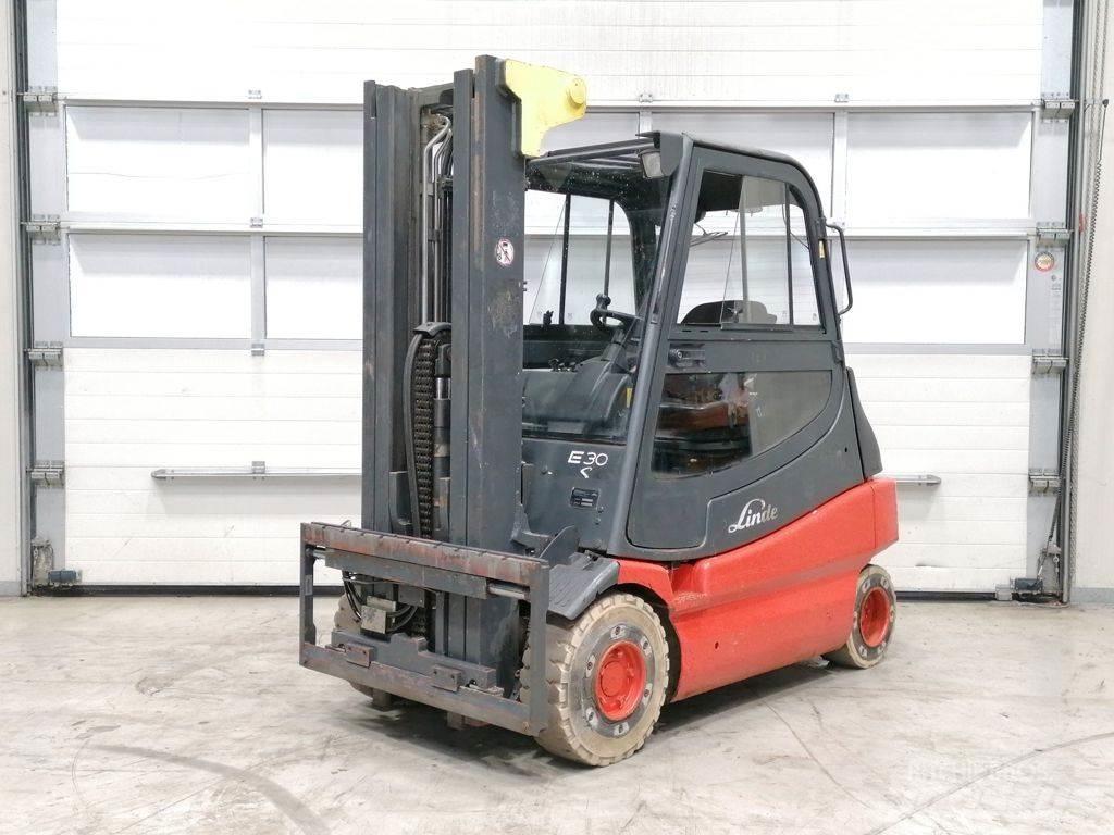 Linde E30-03 バッテリーフォークリフト