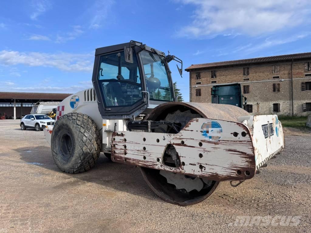 Hamm 3520 HT 振動ローラ