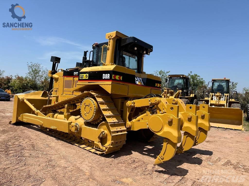 CAT D 8 R ブルドーザー