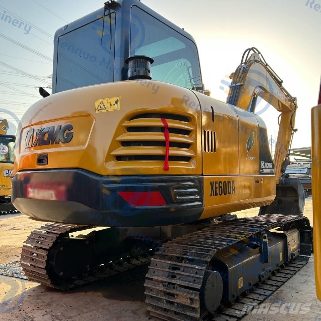 XCMG XE 60 DA ミニ油圧ショベル 7t以下（ミニユンボ・ミニディガー）