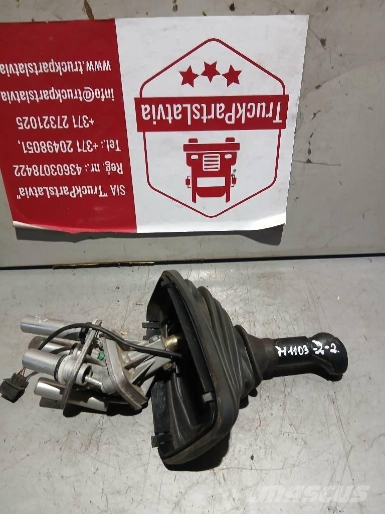 MAN TGA     81326056111 キャビン及び内装