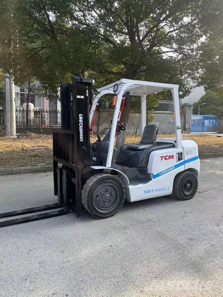 TCM FD 30 ディーゼル・軽油