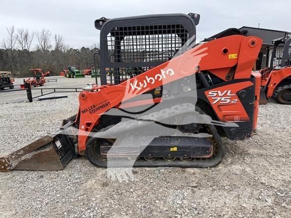 Kubota SVL75-2 スキッドステアローダー