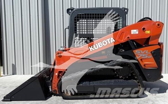 Kubota SVL75-2 スキッドステアローダー