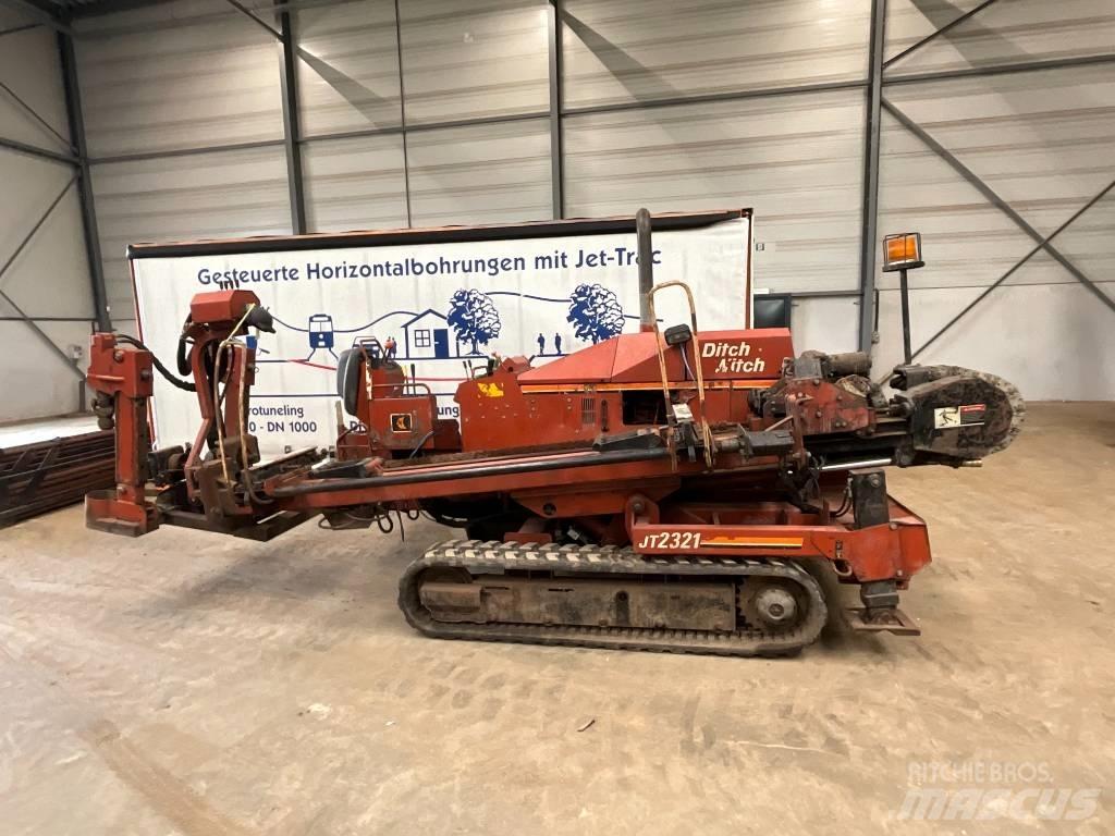 Ditch Witch JT 2321 水平掘削リグ