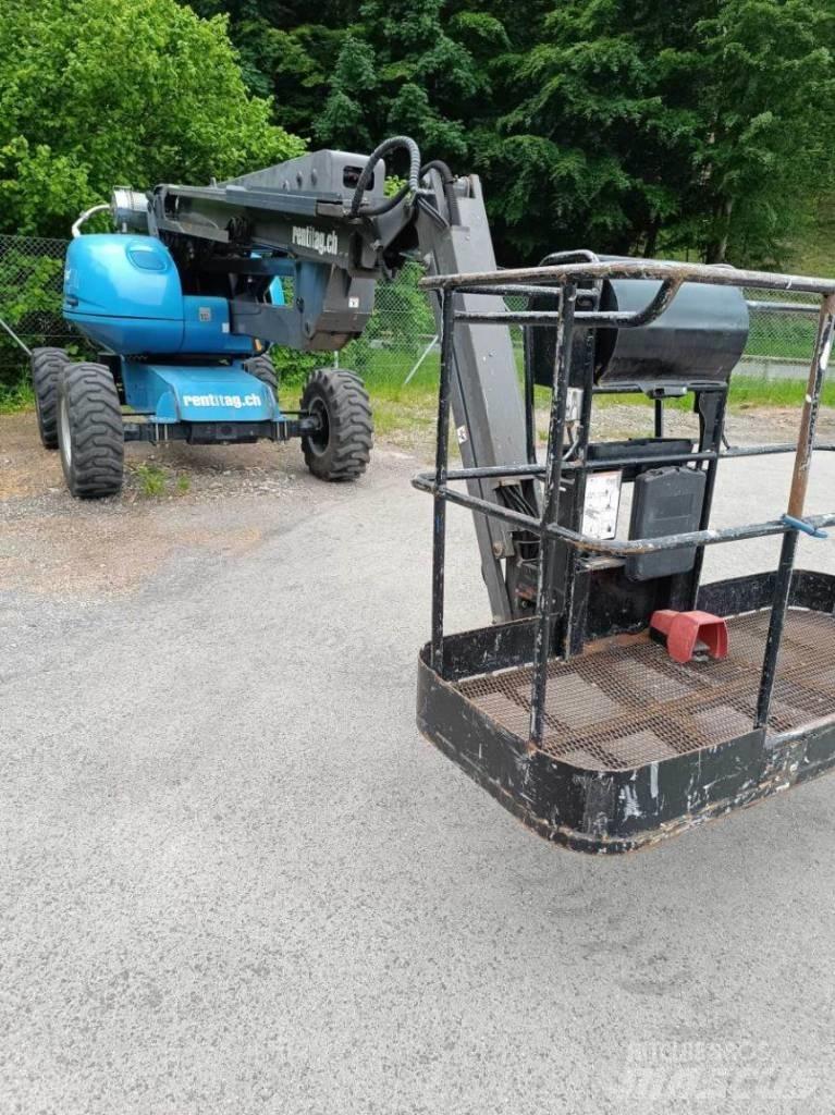 Manitou 180 ATJ ブームリフト　屈伸型