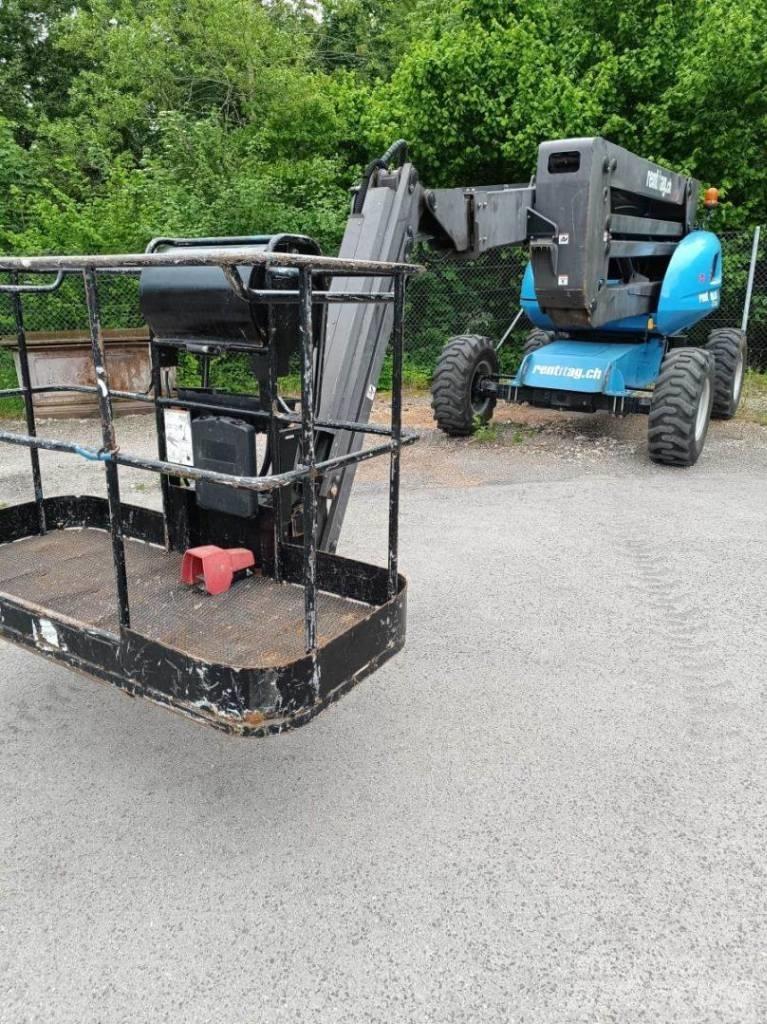 Manitou 180 ATJ ブームリフト　屈伸型