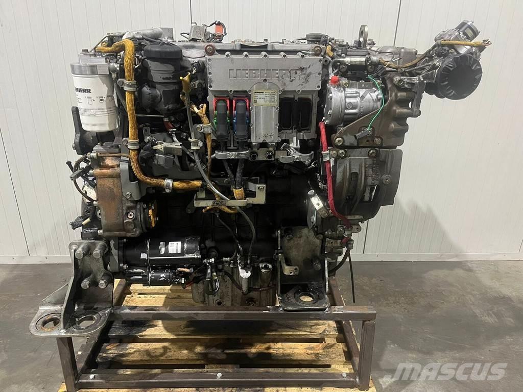 Liebherr D934 A7 エンジン