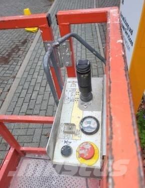 SkyJack SJ 12 シザースリフト