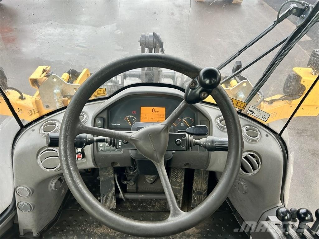 Volvo L60G LONGBOOM ホイールローダー・タイヤショベル