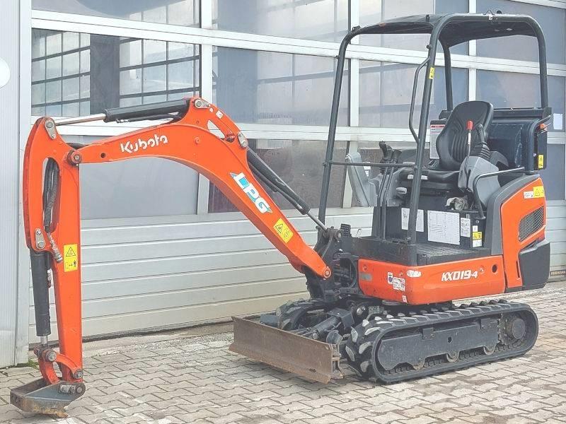 Kubota KX019-4 LPG ミニ油圧ショベル 7t以下（ミニユンボ・ミニディガー）