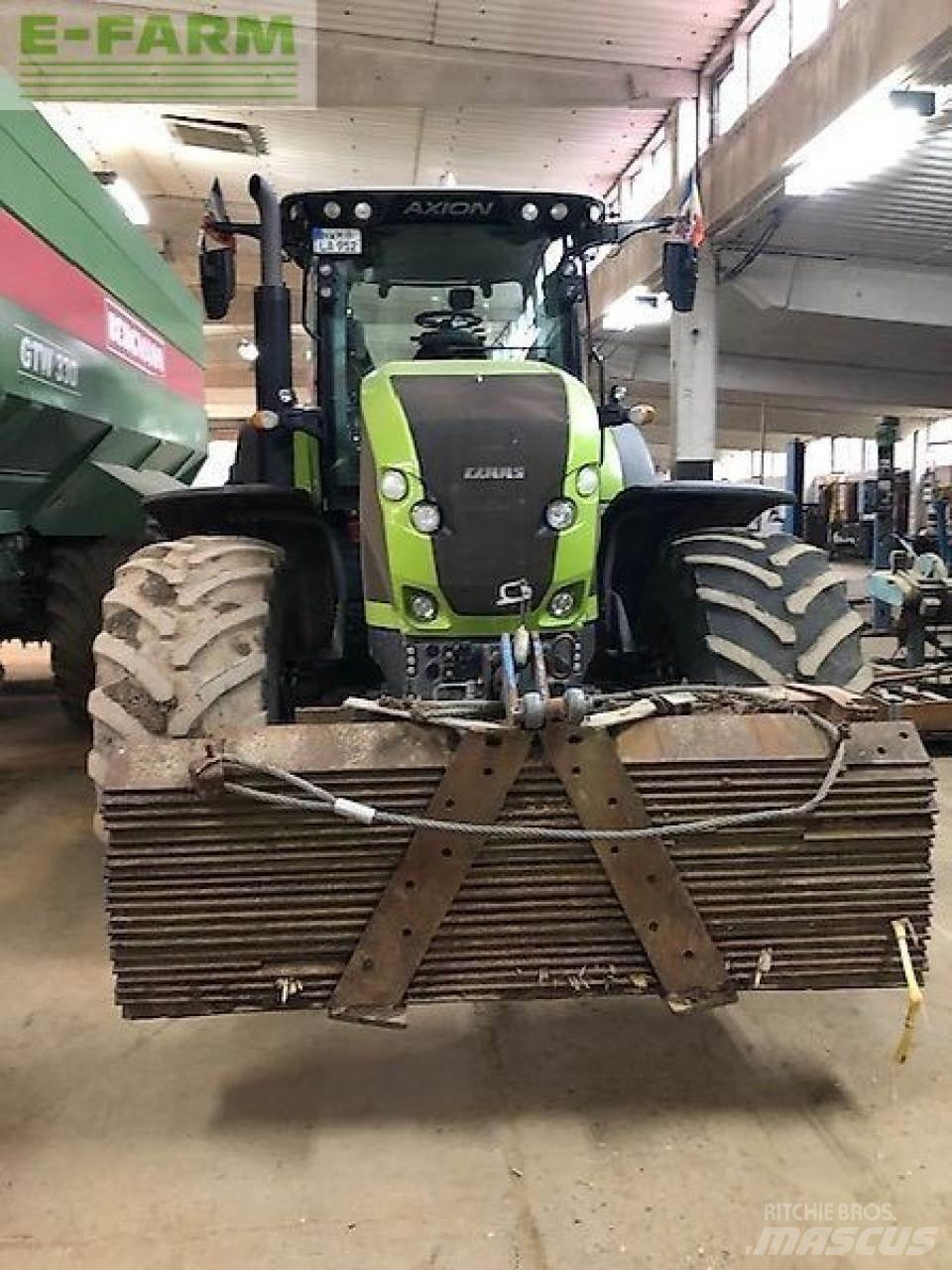 CLAAS axion 950 トラクター