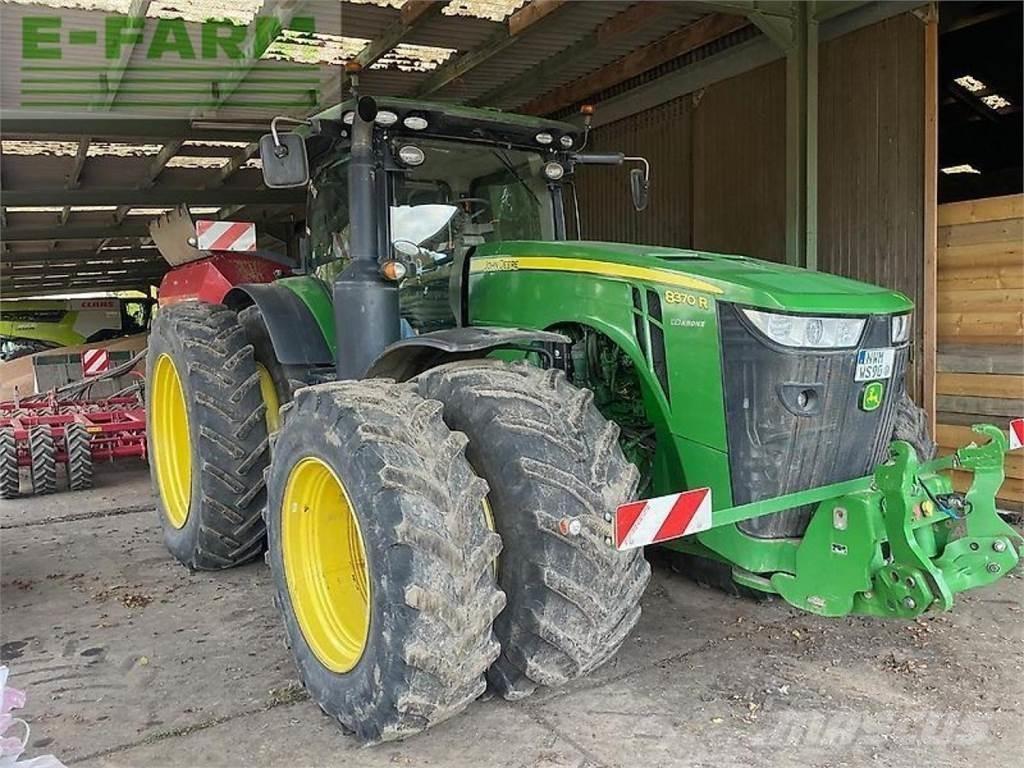 John Deere 8370 r トラクター