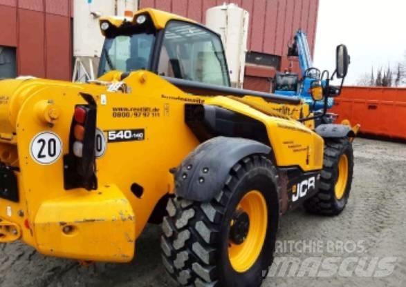 JCB 540-140 テレスコーピックハンドラー