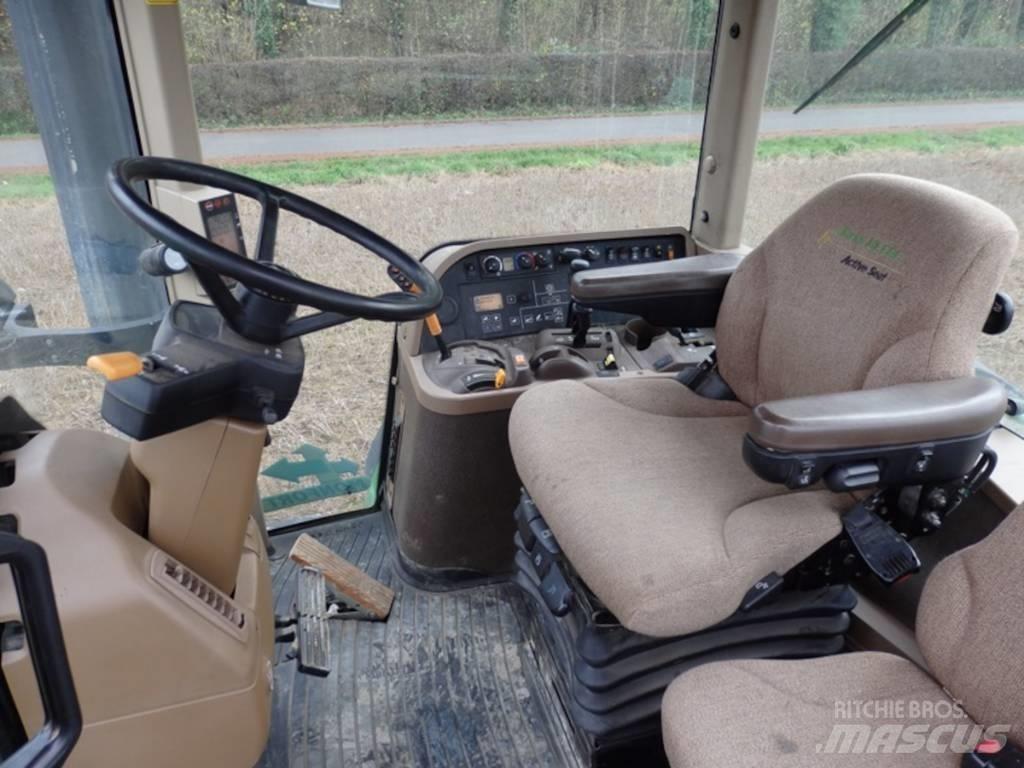 John Deere 7830 TLS トラクター