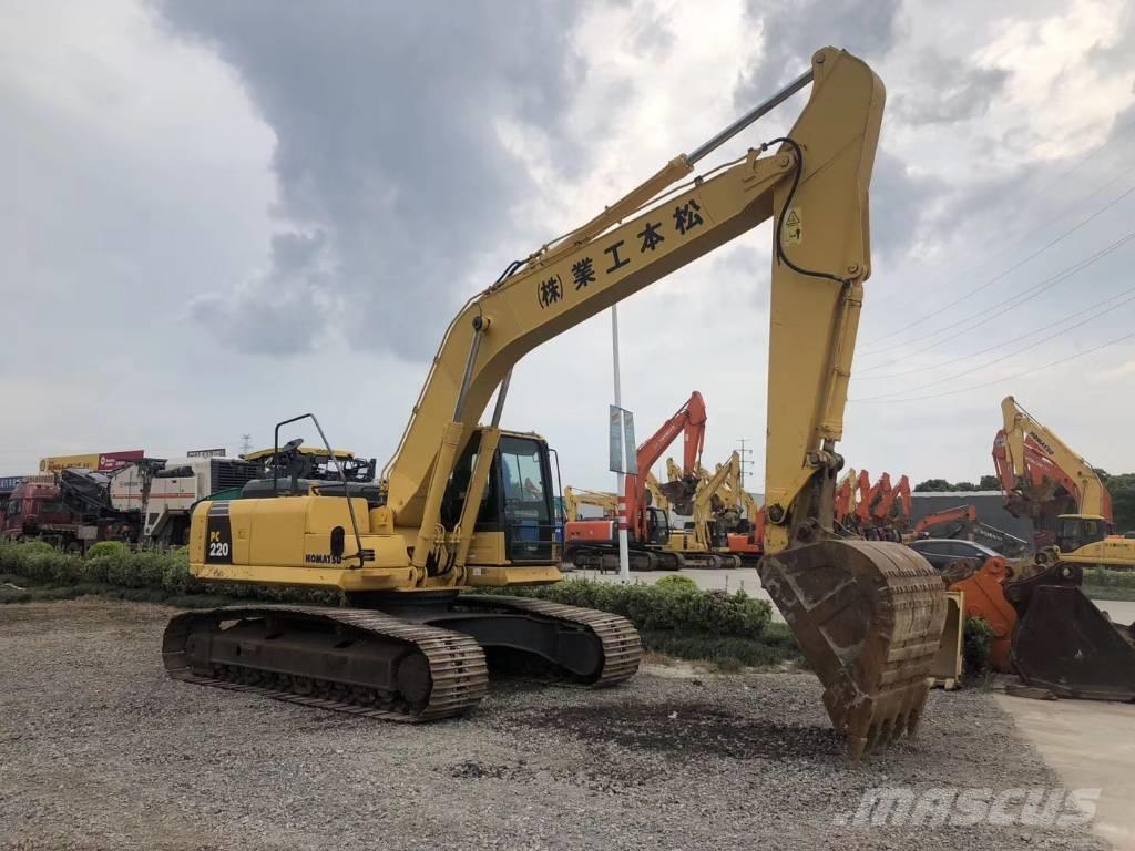 Komatsu pc220-8 大型油圧ショベル12t以上（パワーショベル・ユンボ）