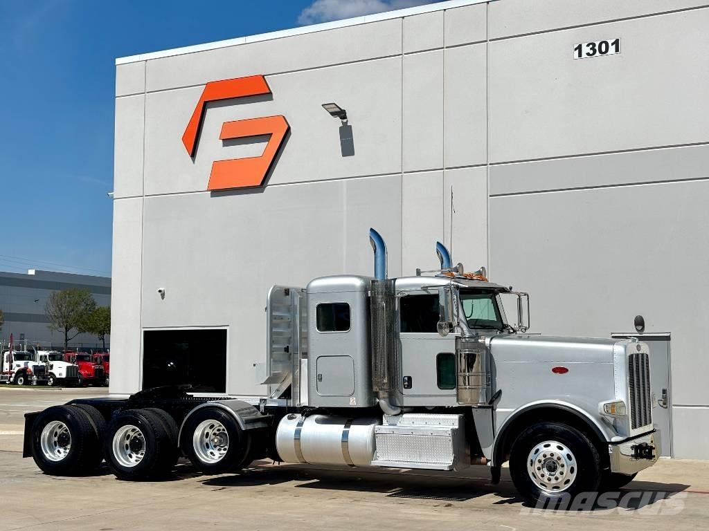 Peterbilt 388 中古トラクターヘッド | トレーラーヘッド