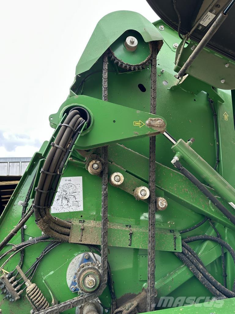 John Deere V461M ラウンドベーラー