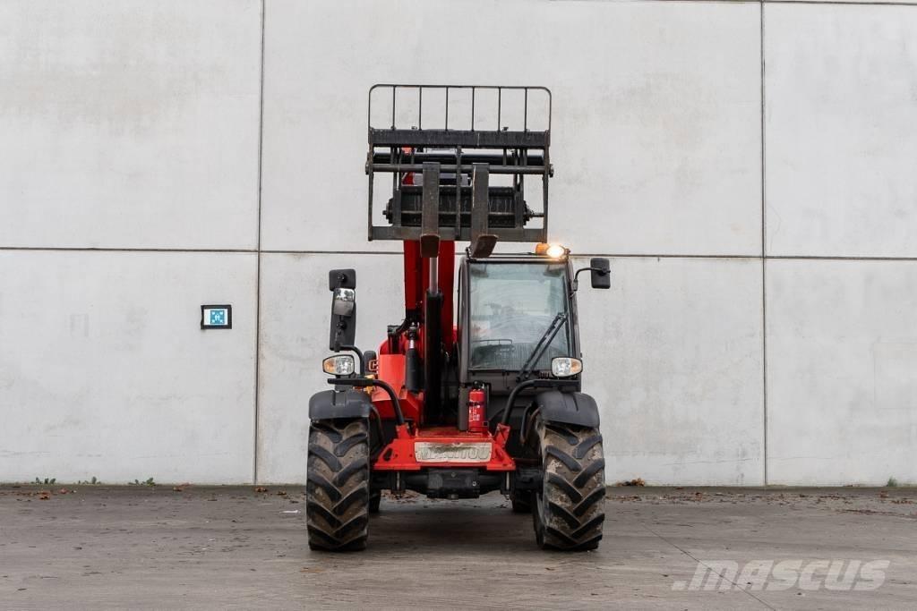 Manitou MLT 629 農業用テレハンドラー