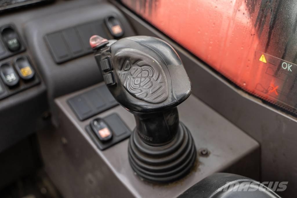 Manitou MLT 629 農業用テレハンドラー