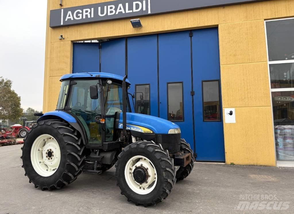 New Holland TD 5050 トラクター
