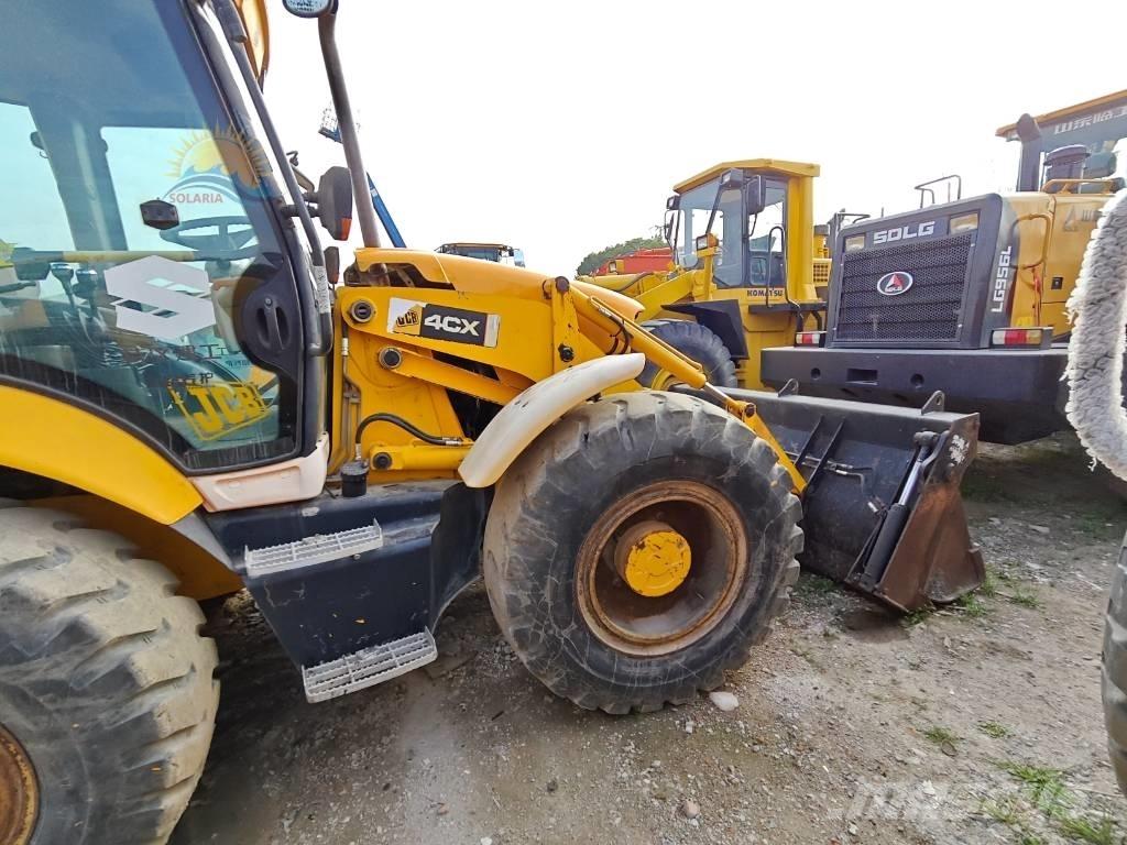 JCB 4CX バックホーローダー