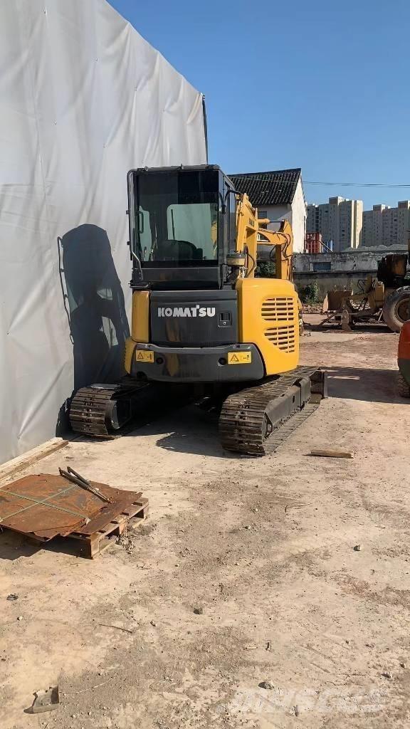 Komatsu PC 55 ミニ油圧ショベル 7t以下（ミニユンボ・ミニディガー）