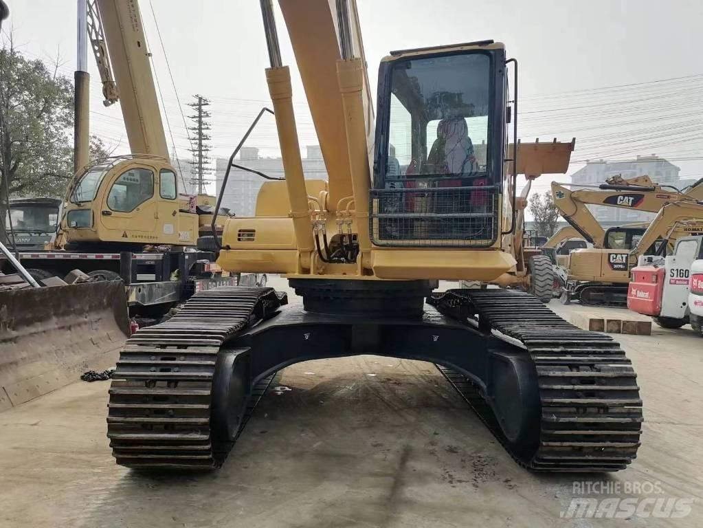 Komatsu PC 300 大型油圧ショベル12t以上（パワーショベル・ユンボ）