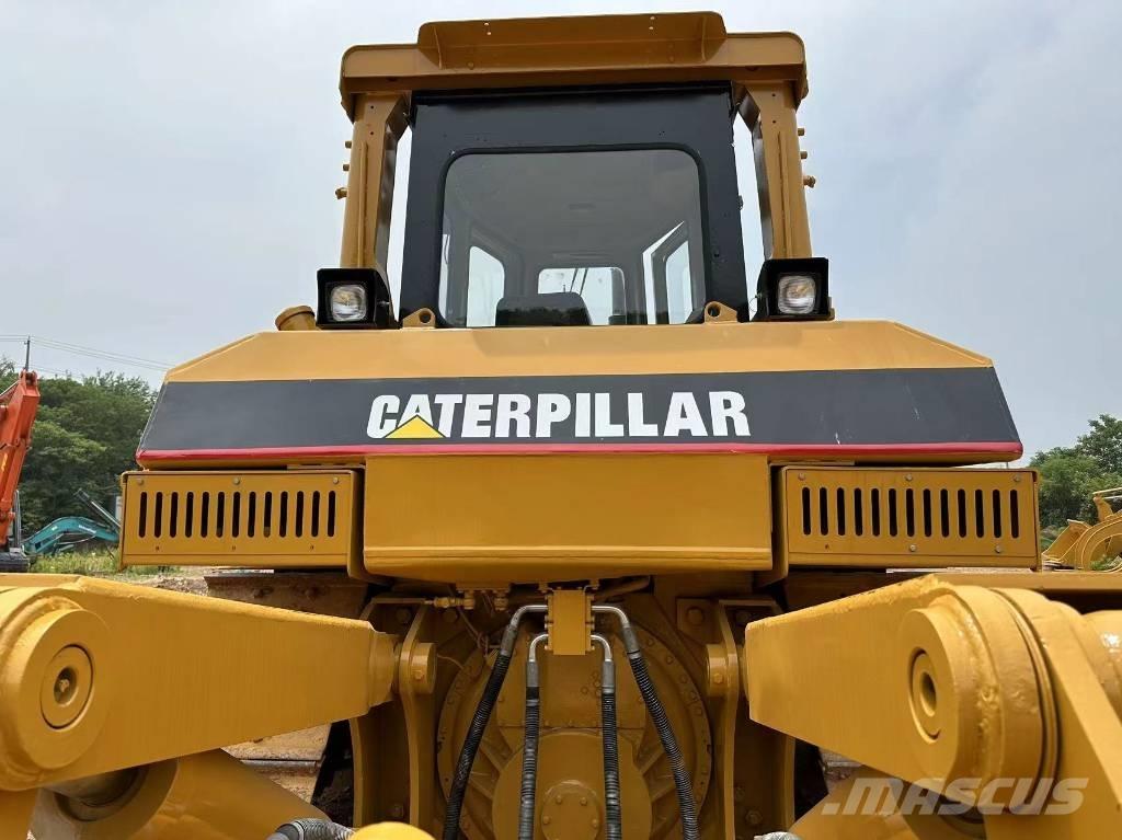 CAT D 8 R ブルドーザー