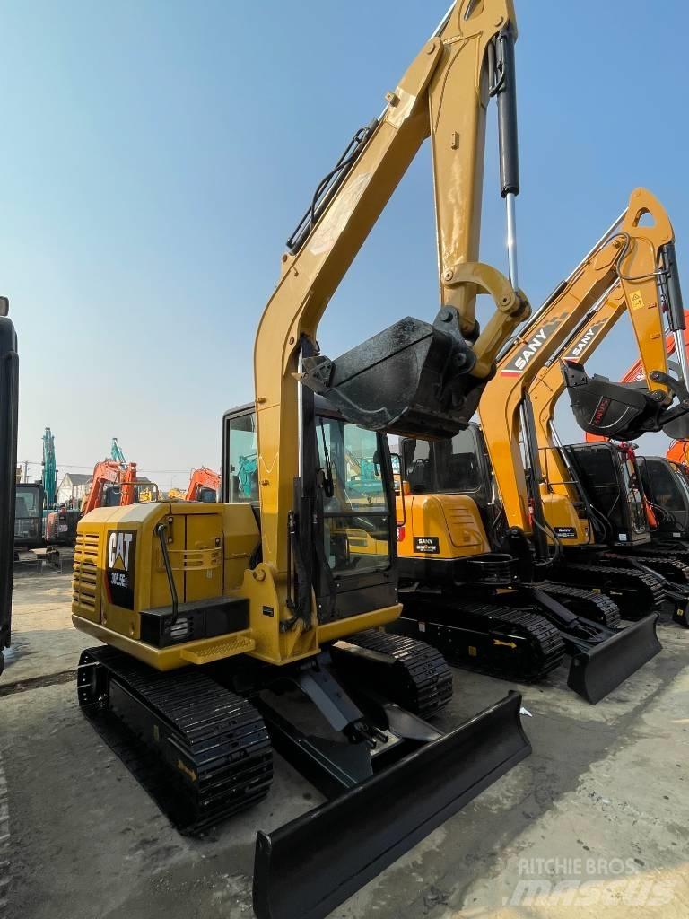 CAT 305.5E2 ミニ油圧ショベル 7t以下（ミニユンボ・ミニディガー）